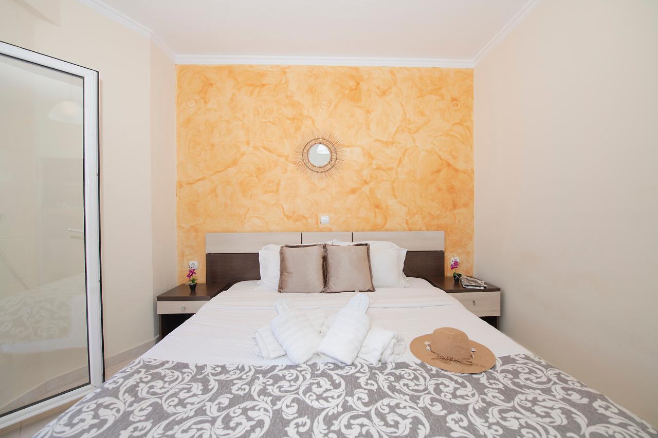 Ekati Mare Hotel Kávos Екстериор снимка