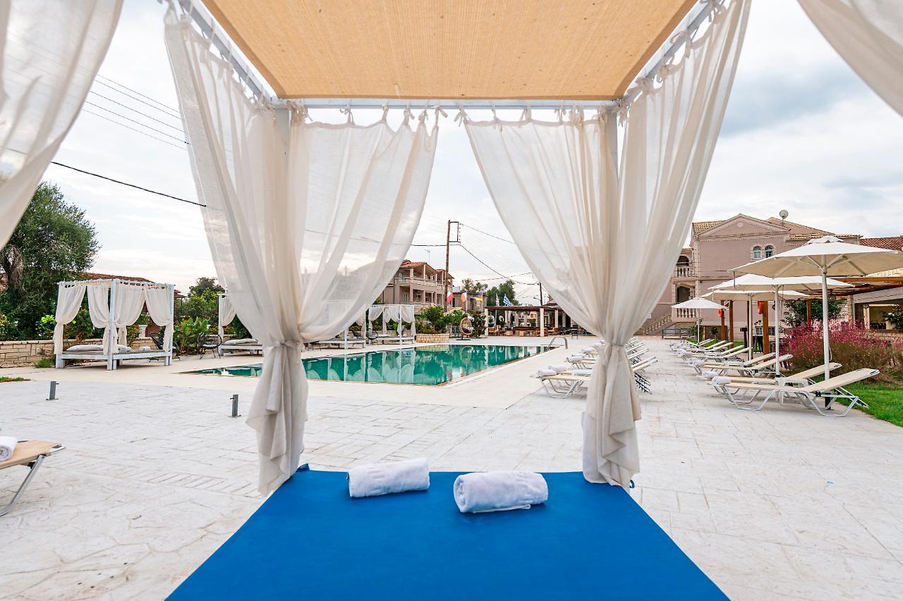 Ekati Mare Hotel Kávos Екстериор снимка