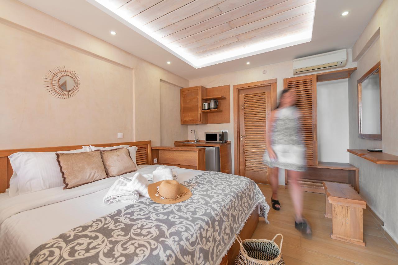 Ekati Mare Hotel Kávos Екстериор снимка