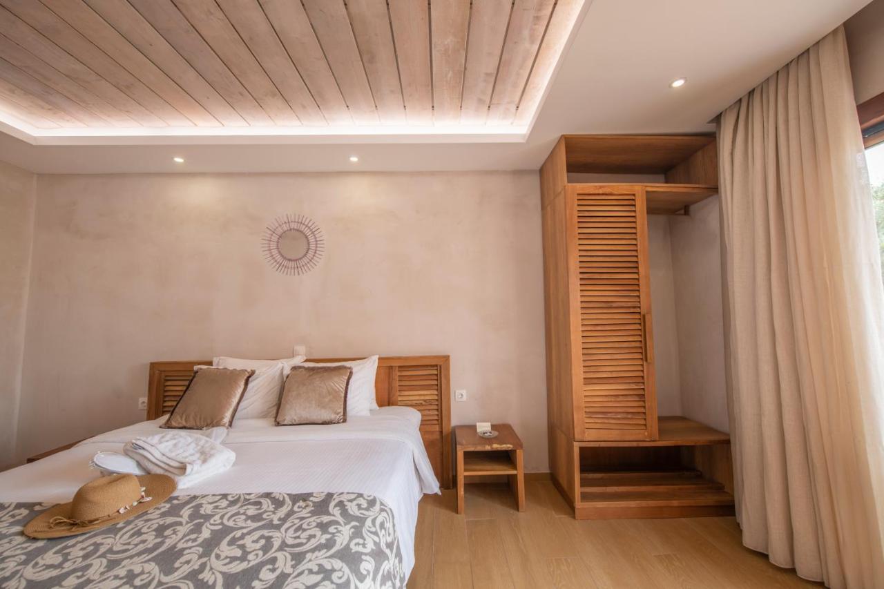 Ekati Mare Hotel Kávos Екстериор снимка