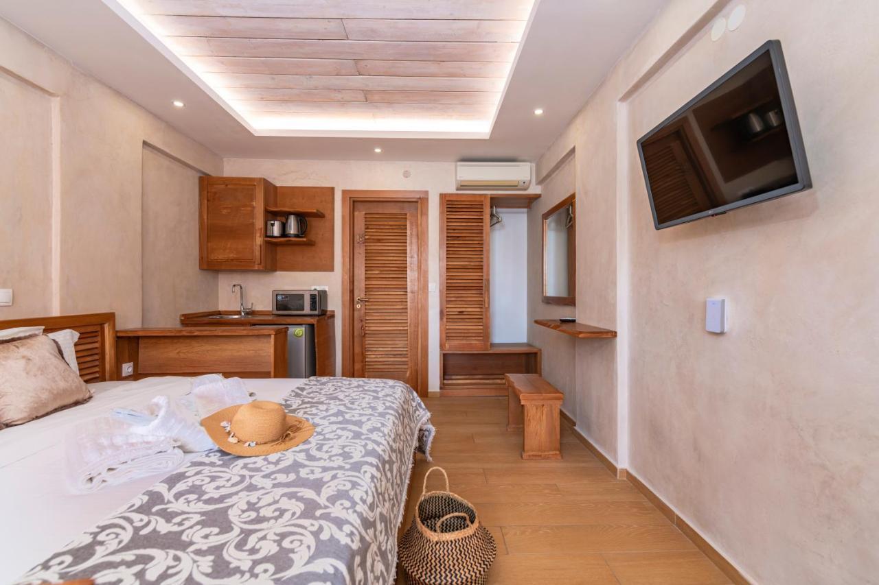 Ekati Mare Hotel Kávos Екстериор снимка